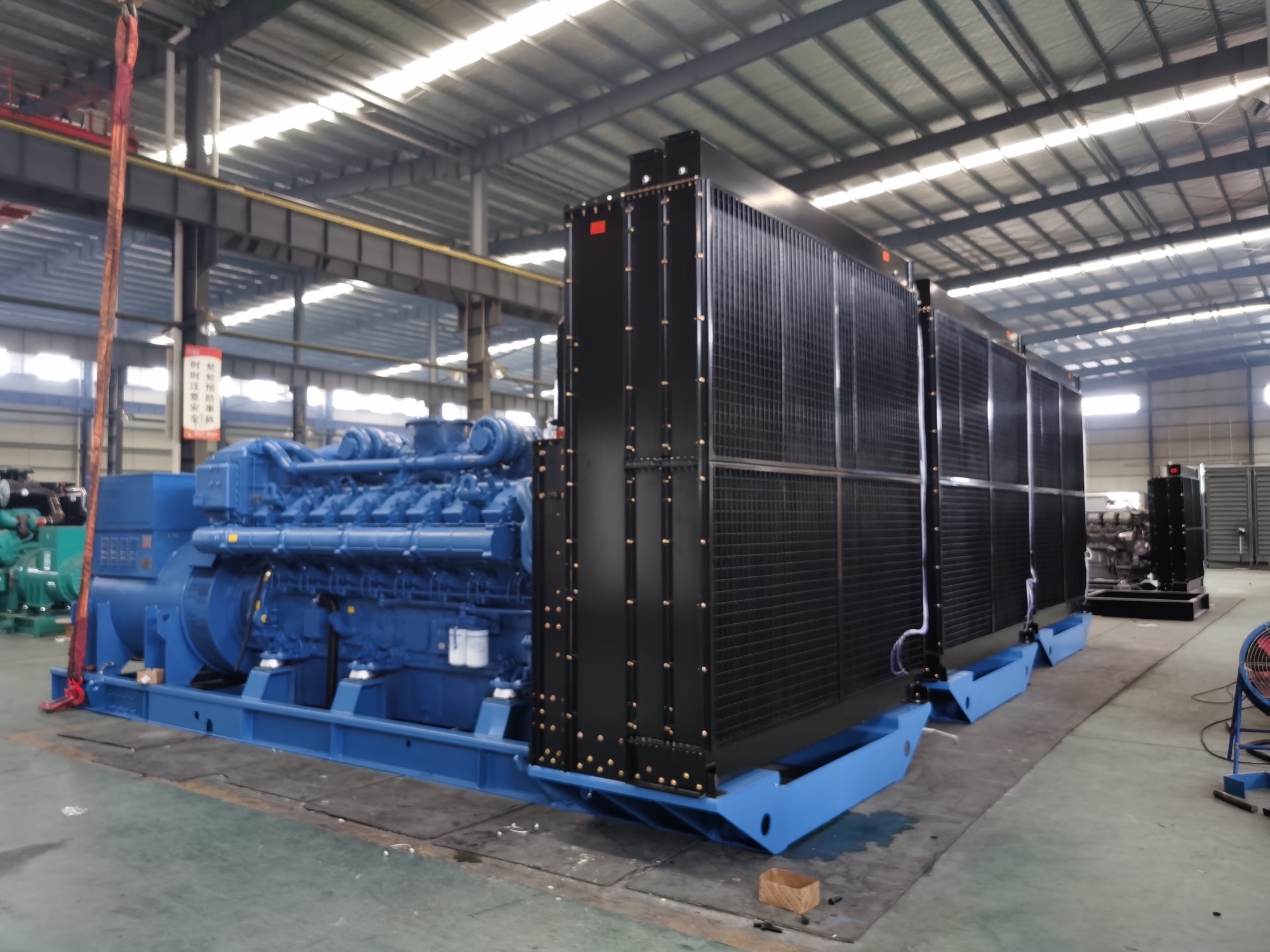 2000KVR 1600KW 超级大型发电机组 康明斯动力