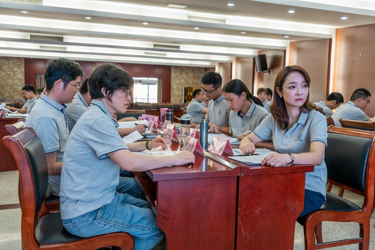安貞檢測2021年中高層訓(xùn)戰(zhàn)營開營儀式暨企業(yè)文化研討會取得圓滿成功